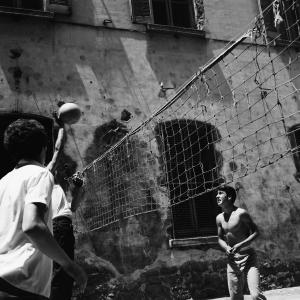 30 1970 Pallavolo in cortile [16 giugno]
