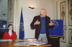 13 2002 Presentazione ufficiale Giallo+Blu [4 apr] (3)