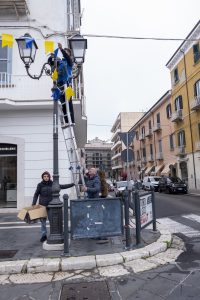 24-Sistemazione-bandierine-x-52SG25-9-11-25-1