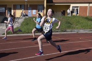 Manif-Prove-Mult-Gare-spurie-18-4-26-27